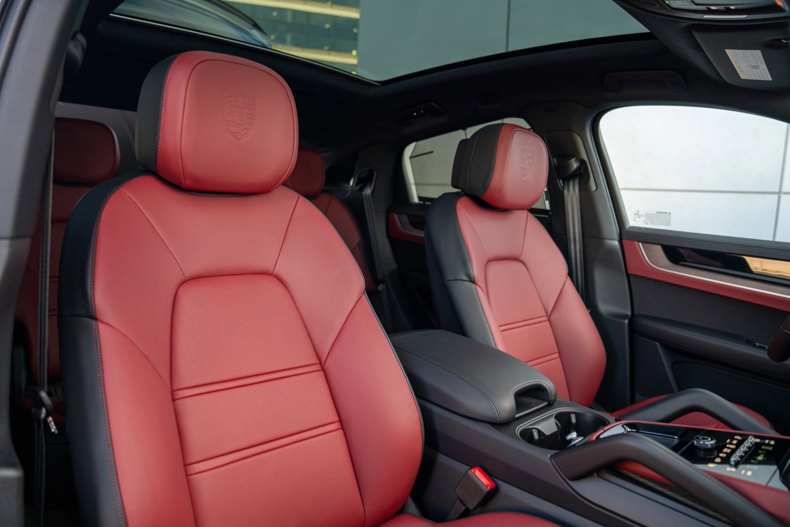 New 2026 Porsche Cayenne S image 27