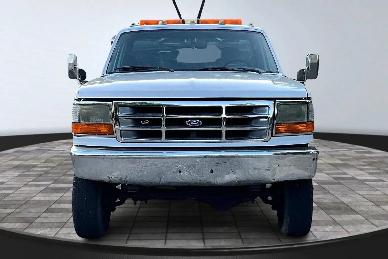 Used 1997 Ford F350 4x4 Regular Cab image 3