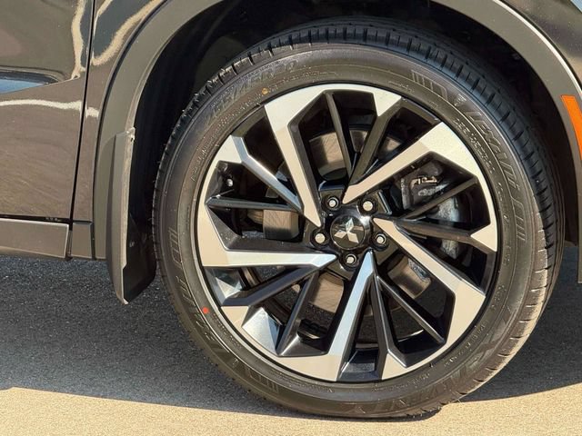 Used 2024 Mitsubishi Outlander SE AWD/4WD image 9