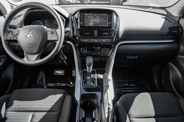 New 2025 Mitsubishi Eclipse Cross ES AWD/4WD image 18