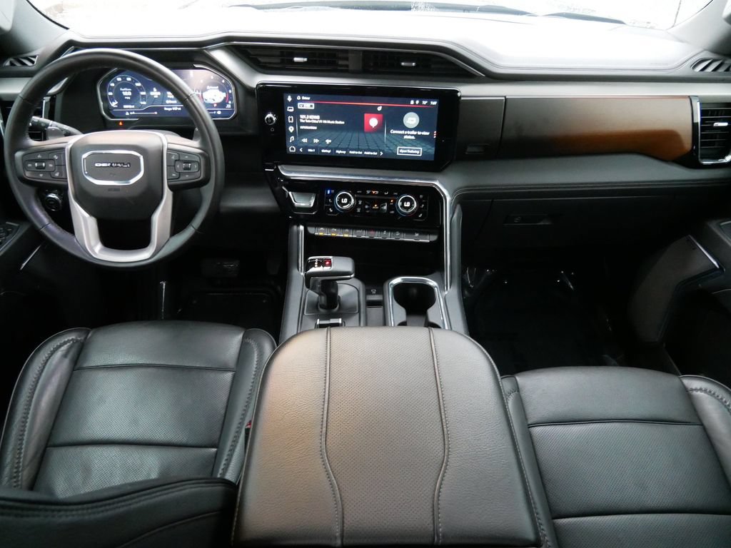 Used 2023 GMC Sierra 1500 Denali w/ Technology Package AWD/4WD image 13