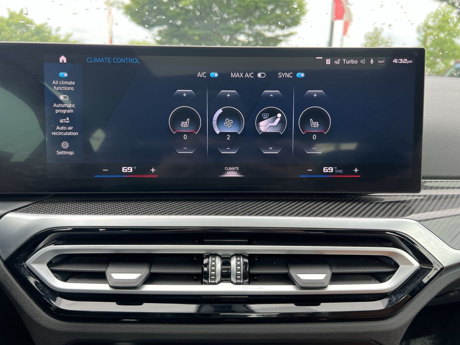 Used 2024 BMW M2 w/ Lighting Package RWD image 21
