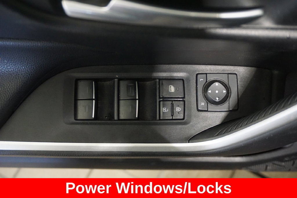 Used 2023 Toyota RAV4 XLE w/ Convenience Package AWD/4WD image 5