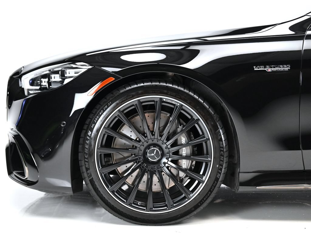 Used 2025 Mercedes-Benz S 63 AMG S w/ AMG Night Package image 31