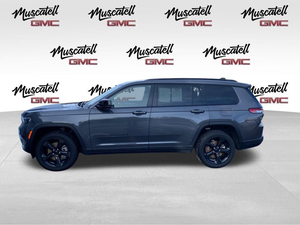 Used 2022 Jeep Grand Cherokee L Laredo image 8