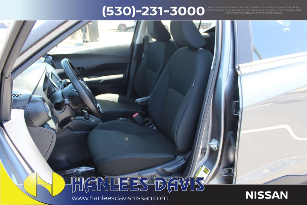 Used 2025 Nissan Kicks Play S FWD image 12
