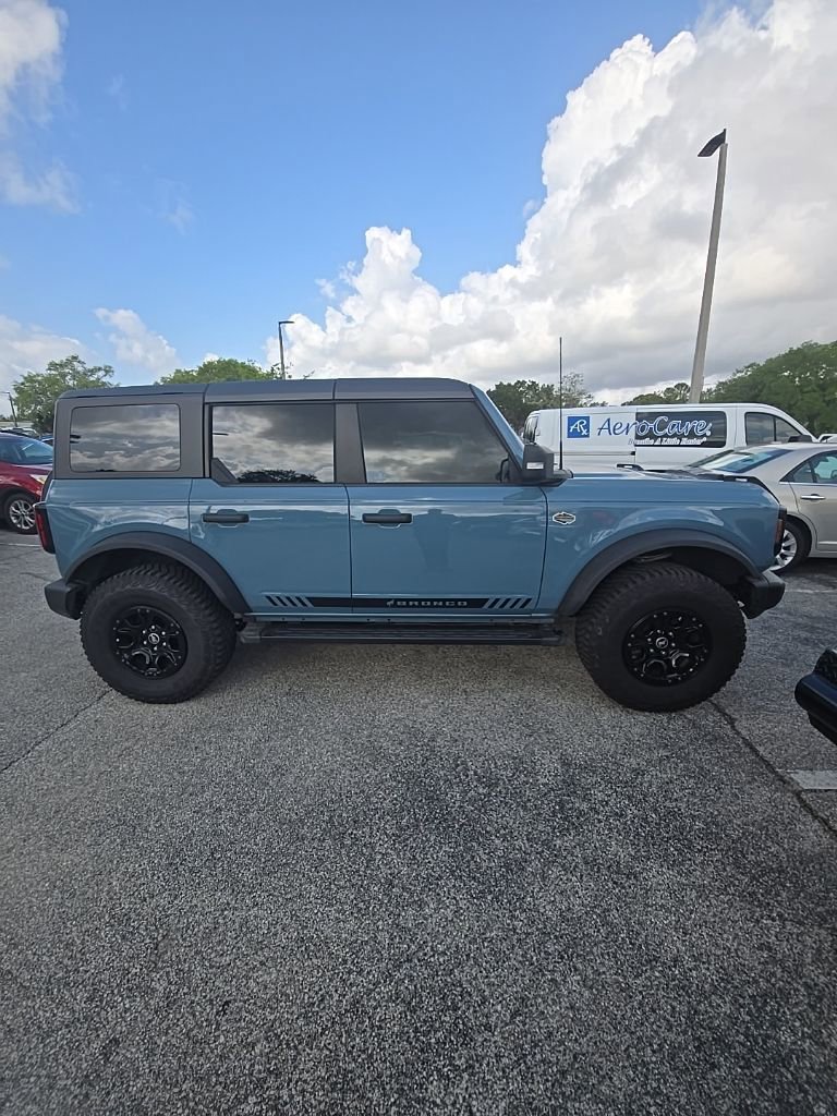 Used 2023 Ford Bronco Wildtrak image 7