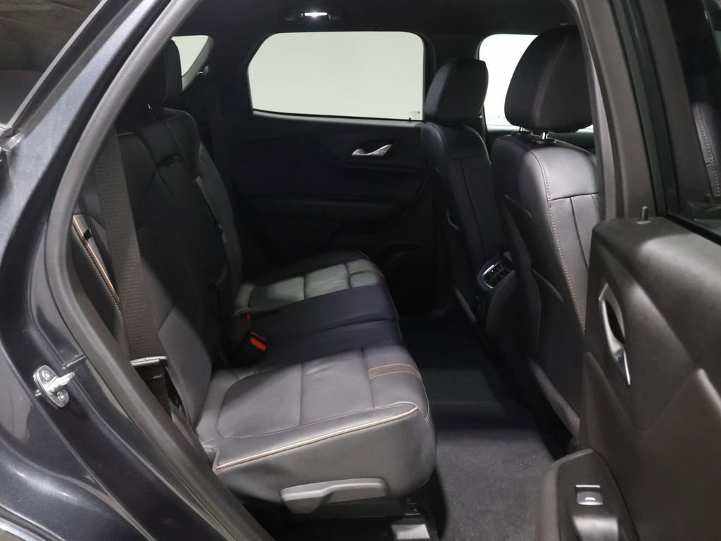 Used 2022 Chevrolet Blazer Premier image 23