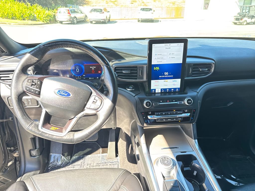 Used 2020 Ford Explorer ST w/ Premium Technology Package image 14
