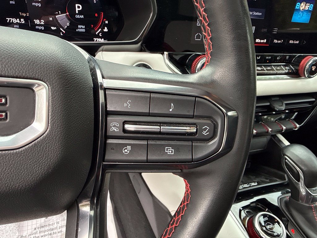 Used 2025 GMC Canyon AT4 w/ AT4X Package AWD/4WD image 30