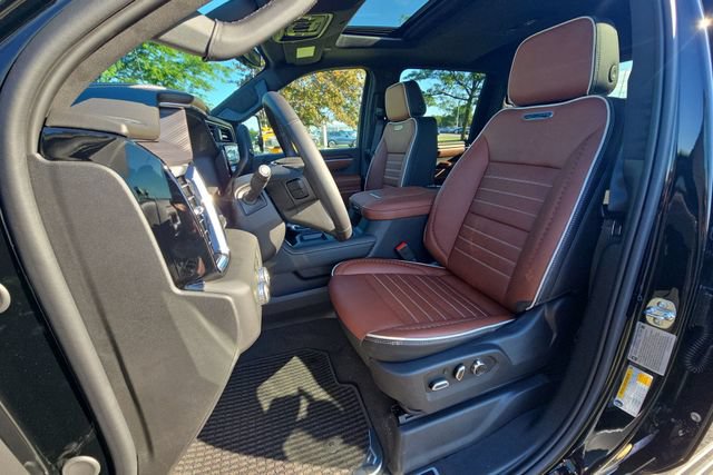 New 2026 GMC Sierra 3500 Denali Ultimate w/ LPO, Black Badging Package AWD/4WD image 20
