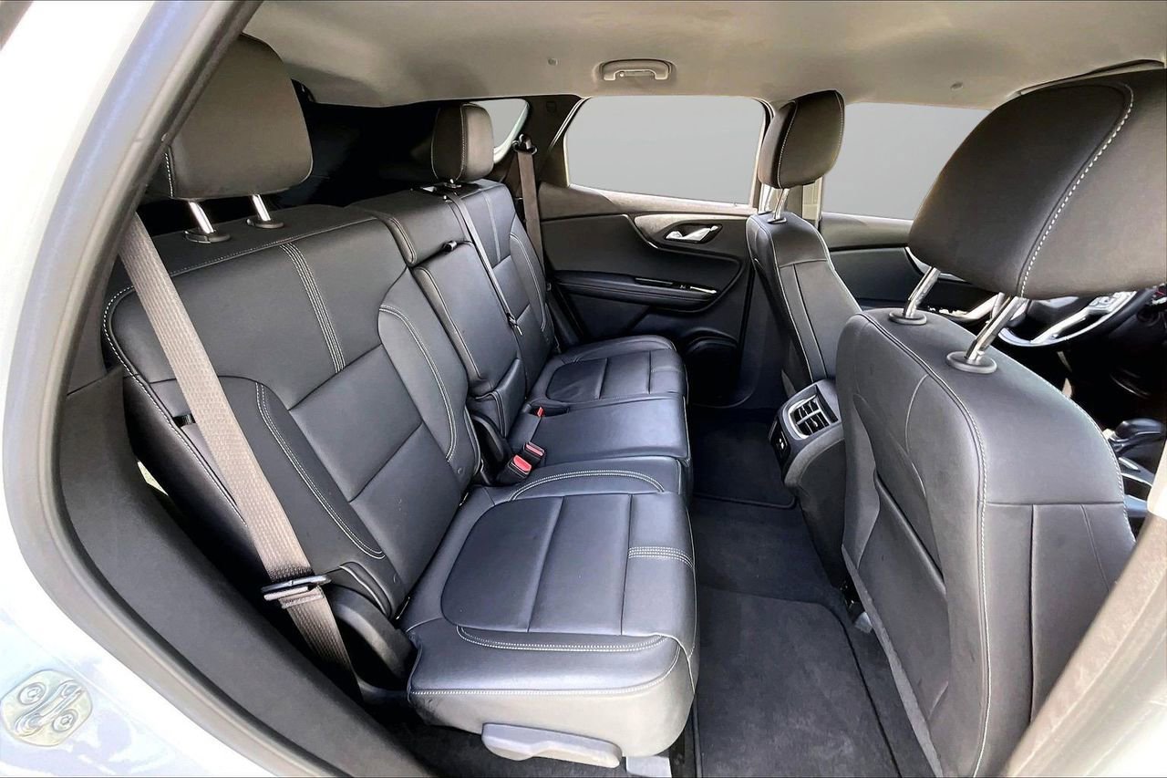 Used 2024 Chevrolet Blazer LT image 23