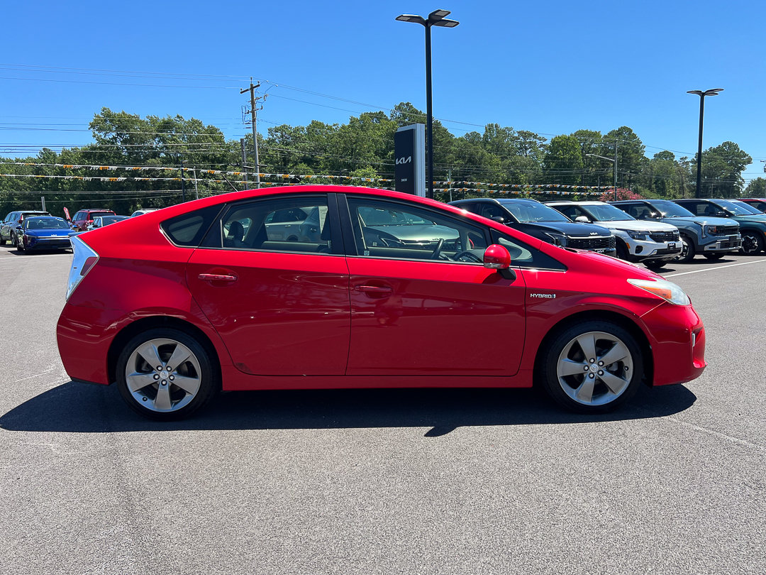Used 2015 Toyota Prius Persona Series FWD image 8