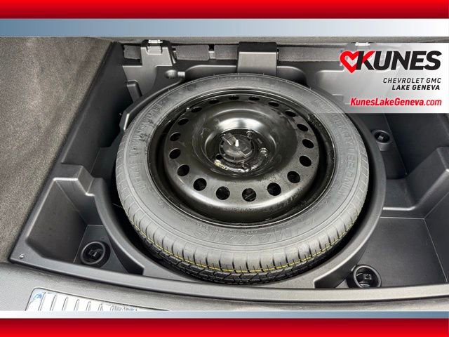 Used 2025 Cadillac XT4 Premium Luxury image 23