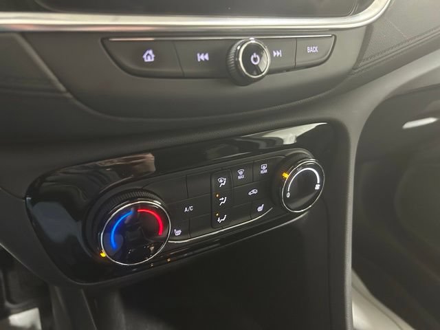 Used 2022 Buick Encore GX Preferred w/ Cold Weather Comfort Package AWD/4WD image 16