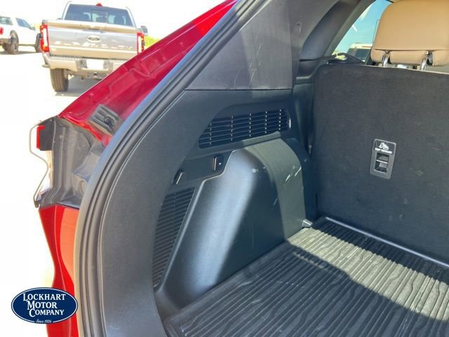 Used 2020 Ford Escape SE image 20