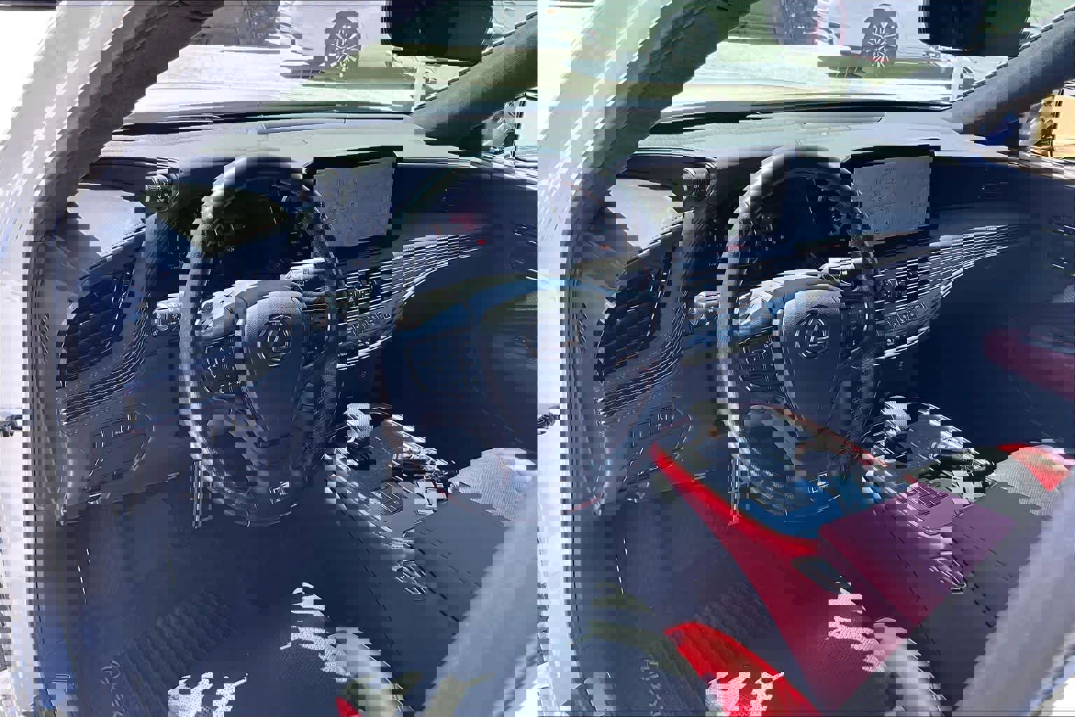 Used 2023 Lexus LS 500 F Sport w/ Cold Weather Package (CK) RWD image 17