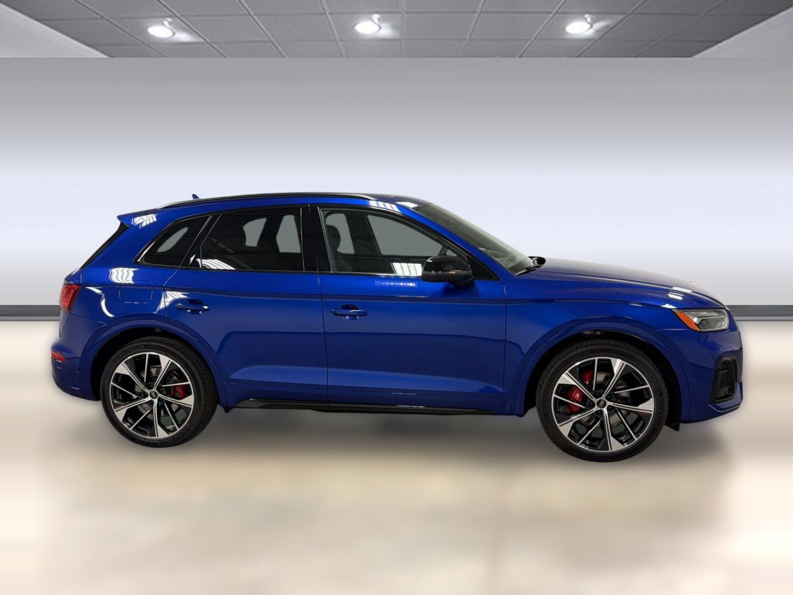 Used 2023 Audi SQ5 Premium Plus w/ Premium Plus Package AWD/4WD image 8