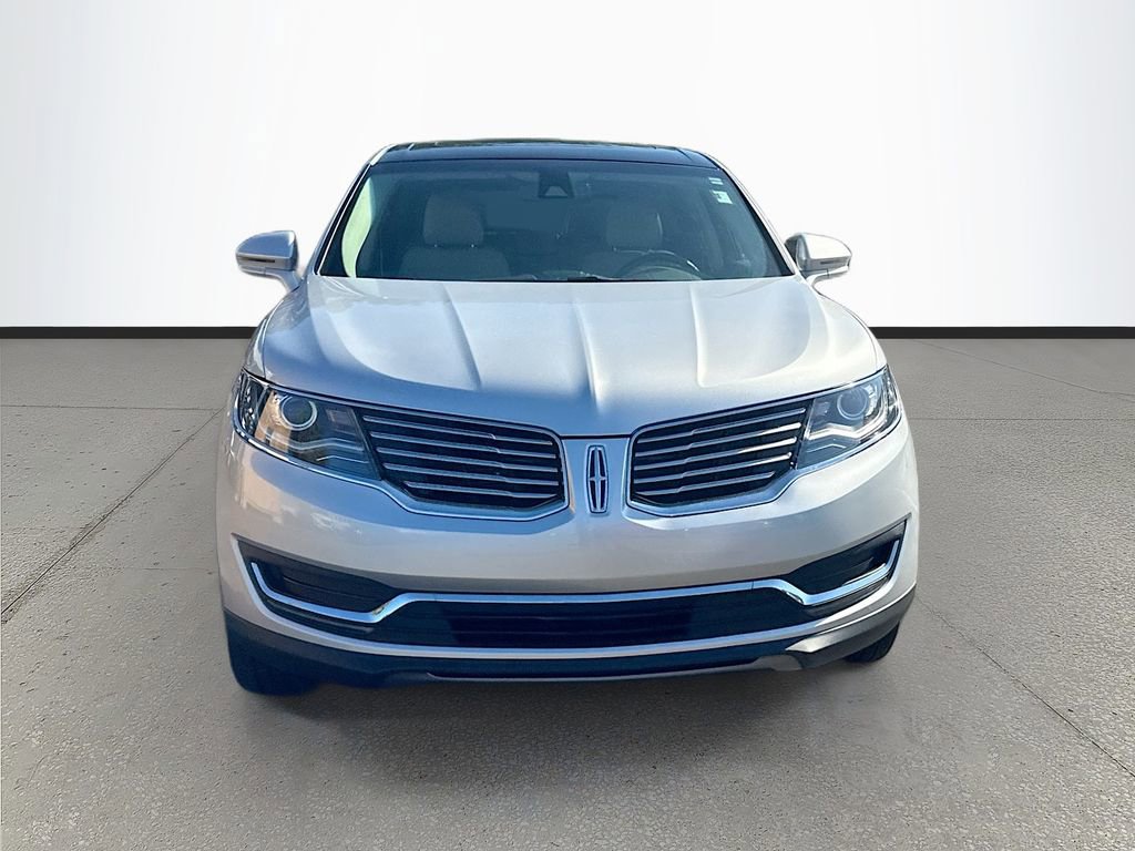 Used 2016 Lincoln MKX Reserve w/ Climate Package AWD/4WD image 2