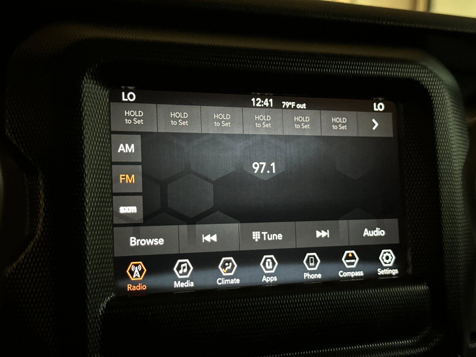 Certified 2020 Jeep Wrangler Unlimited Sahara w/ Safety Group image 17