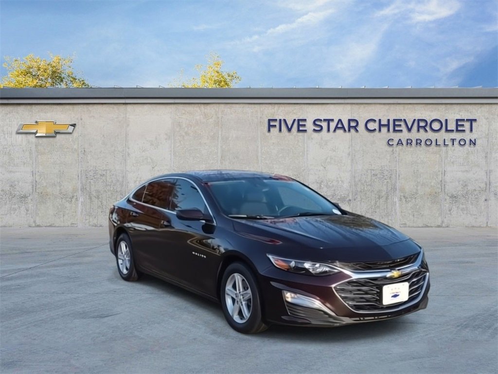 Used 2021 Chevrolet Malibu LS image 2