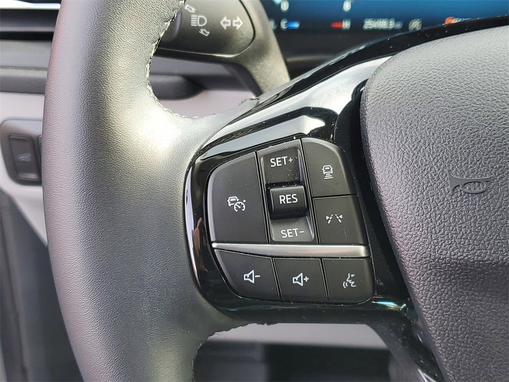 Used 2023 Ford Escape Active w/ Tech Pack #2 image 13