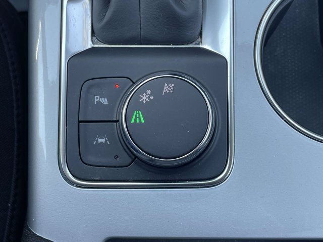 Certified 2024 Chevrolet Blazer LT w/ Convenience Package FWD image 39