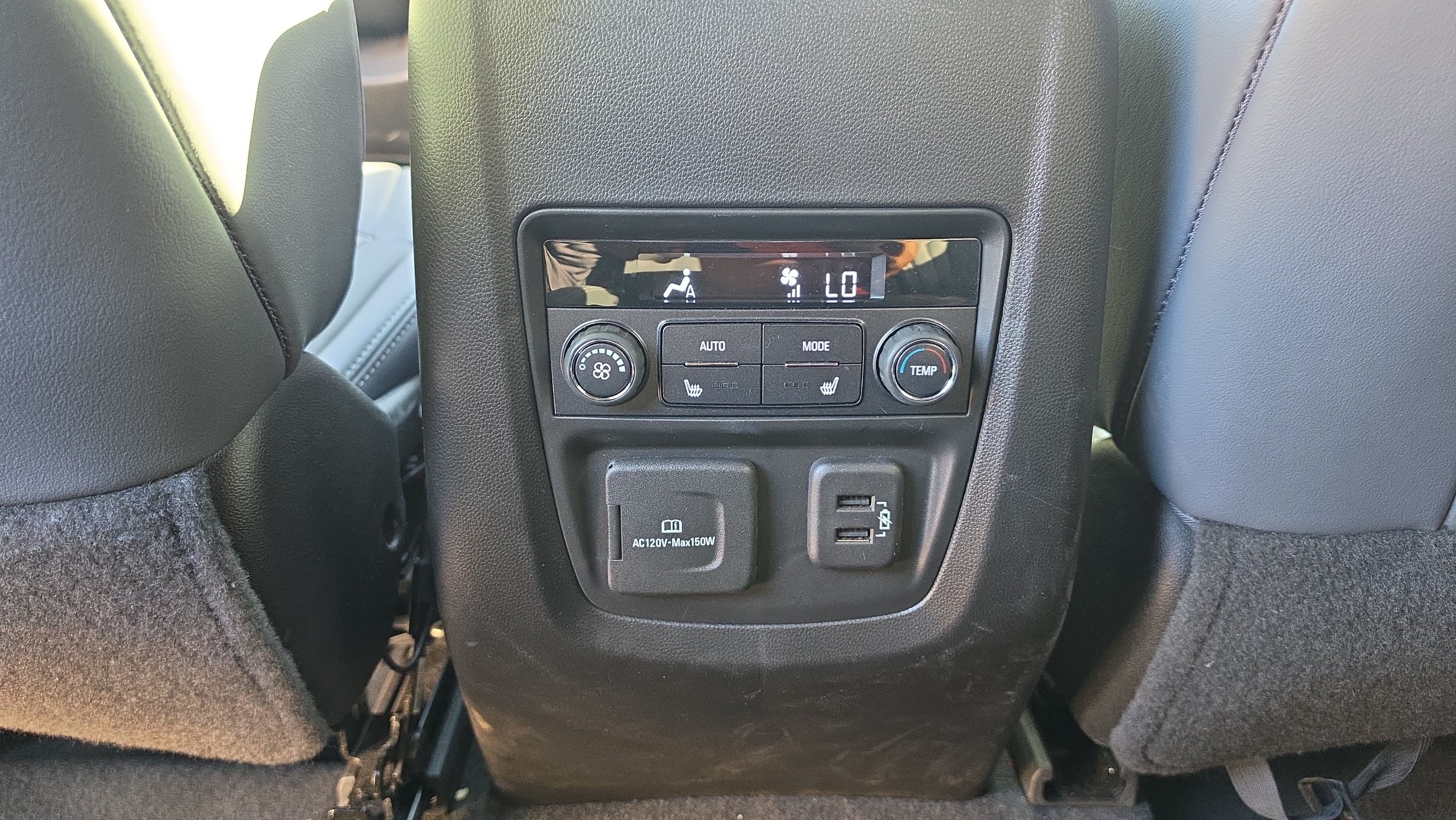 Used 2022 Buick Enclave Premium w/ LPO, Touring Package FWD image 22