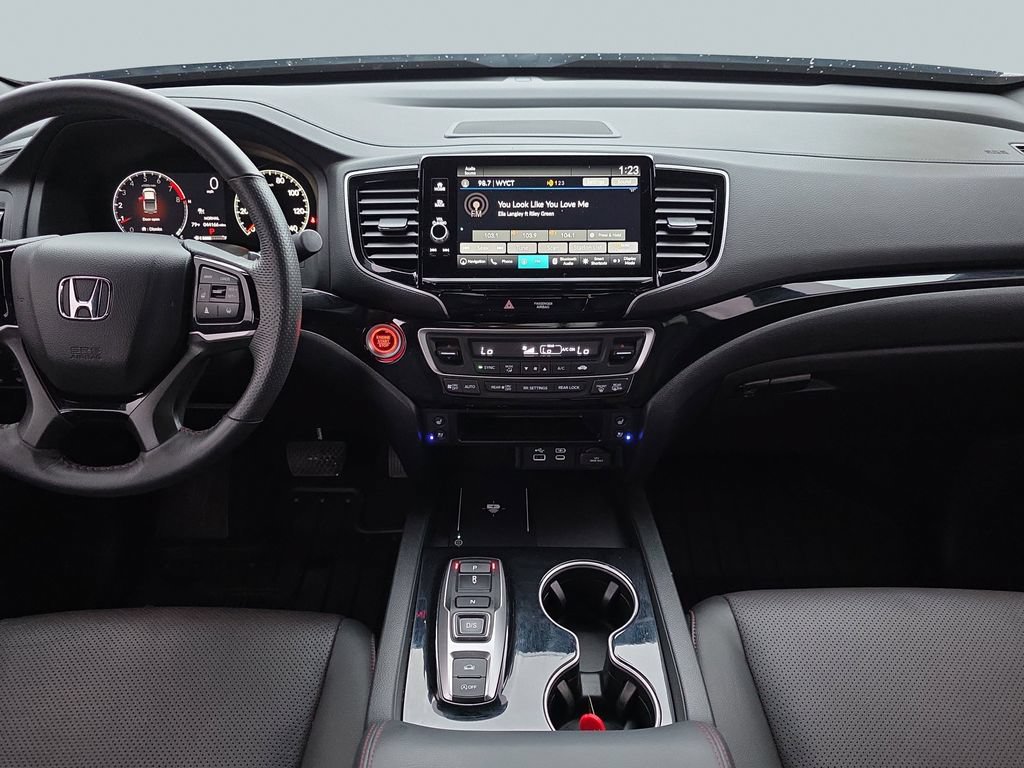 Used 2024 Honda Ridgeline Black Edition image 21