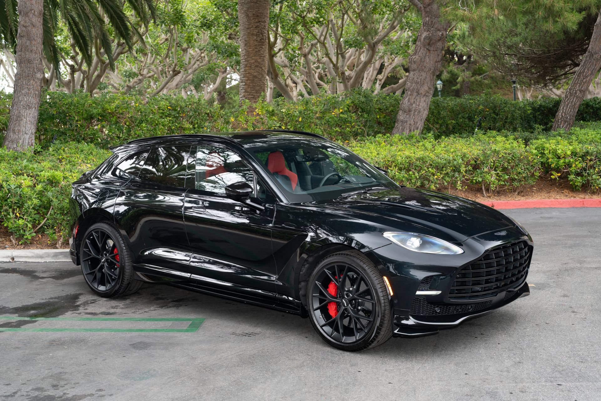 Used 2025 Aston Martin DBX 707