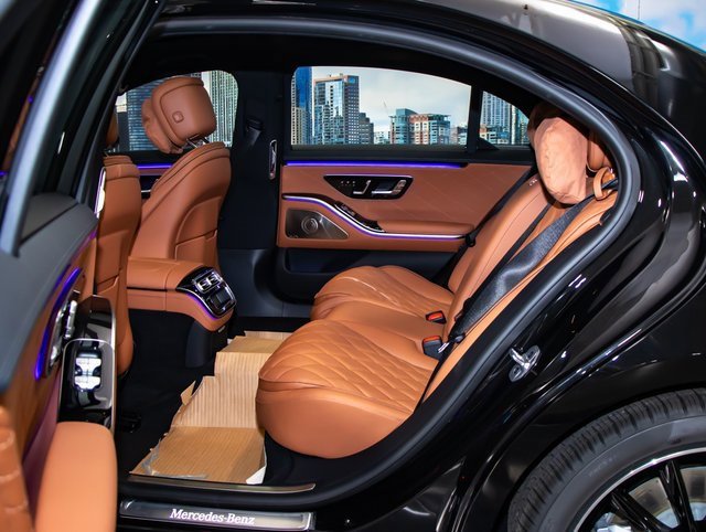 New 2026 Mercedes-Benz S 580 4MATIC Sedan image 24
