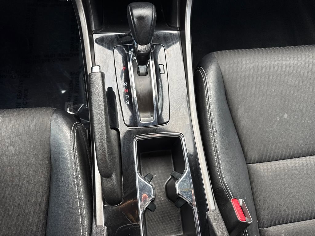 Used 2017 Honda Accord Sport image 21