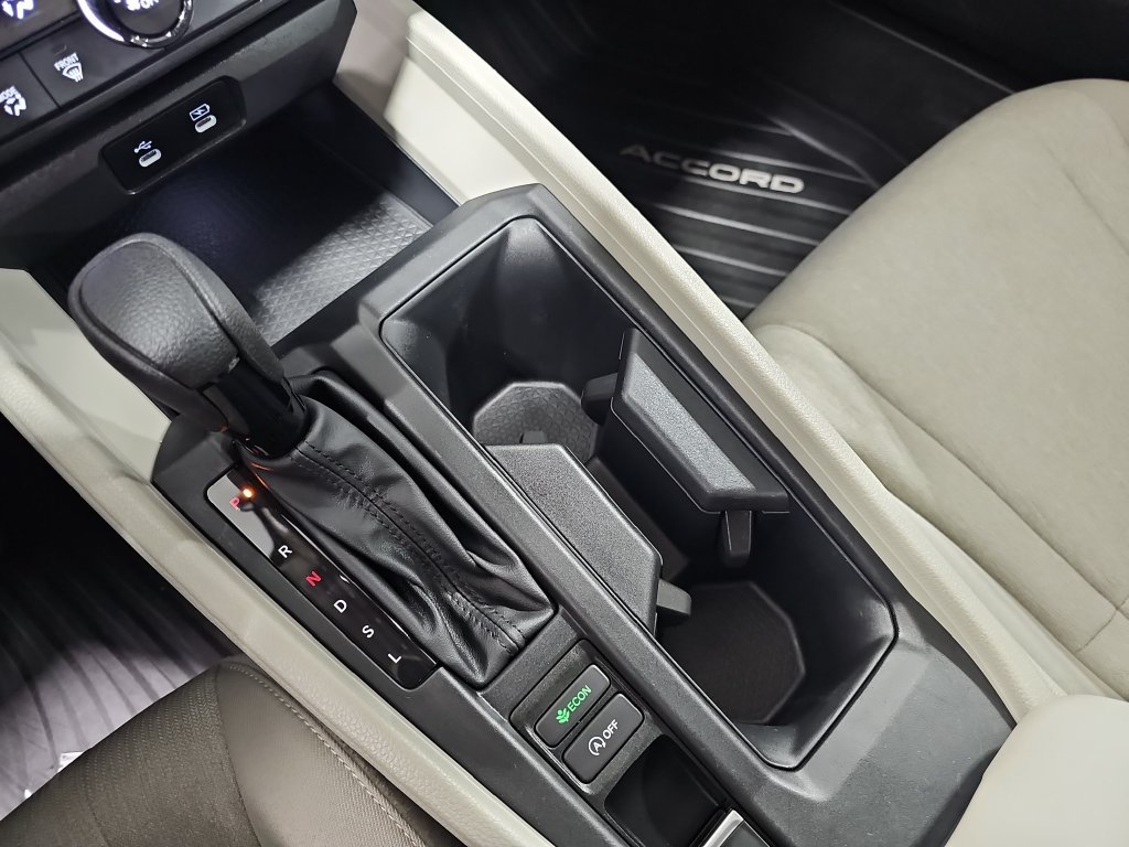 Used 2024 Honda Accord EX image 27