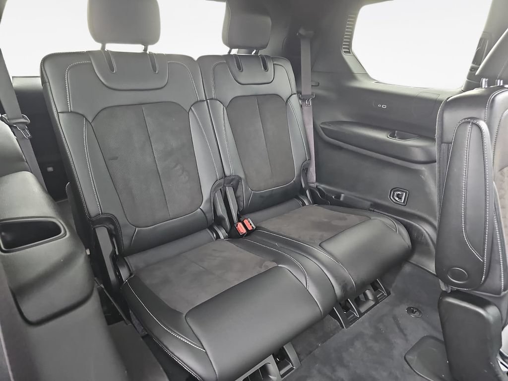 Used 2023 Jeep Grand Cherokee L Laredo AWD/4WD image 12
