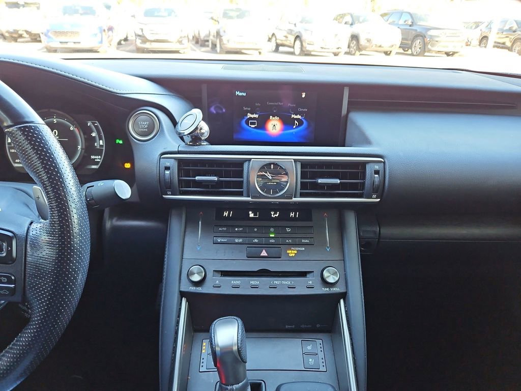Used 2020 Lexus IS 300 F Sport image 16