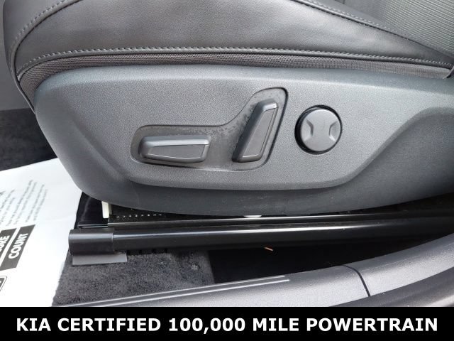 Certified 2023 Kia Niro EX FWD image 22