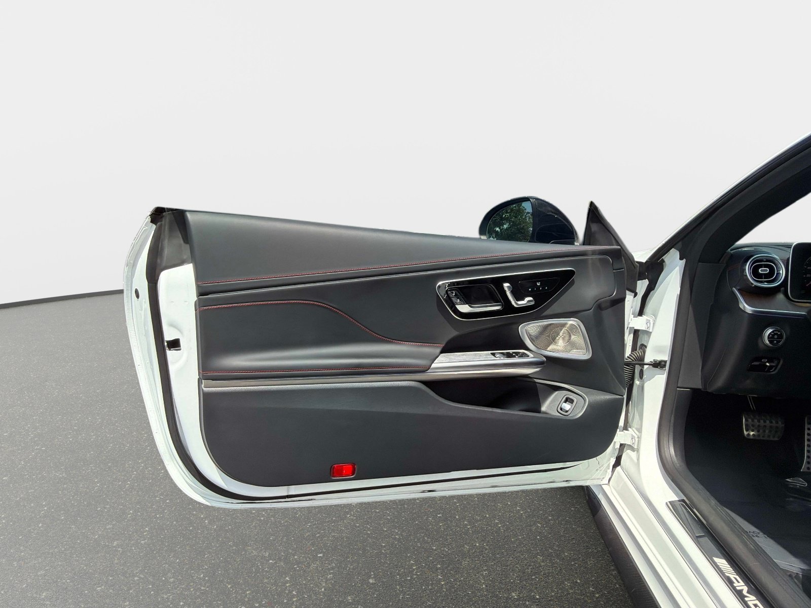 Used 2024 Mercedes-Benz CLE 53 AMG 4MATIC image 27