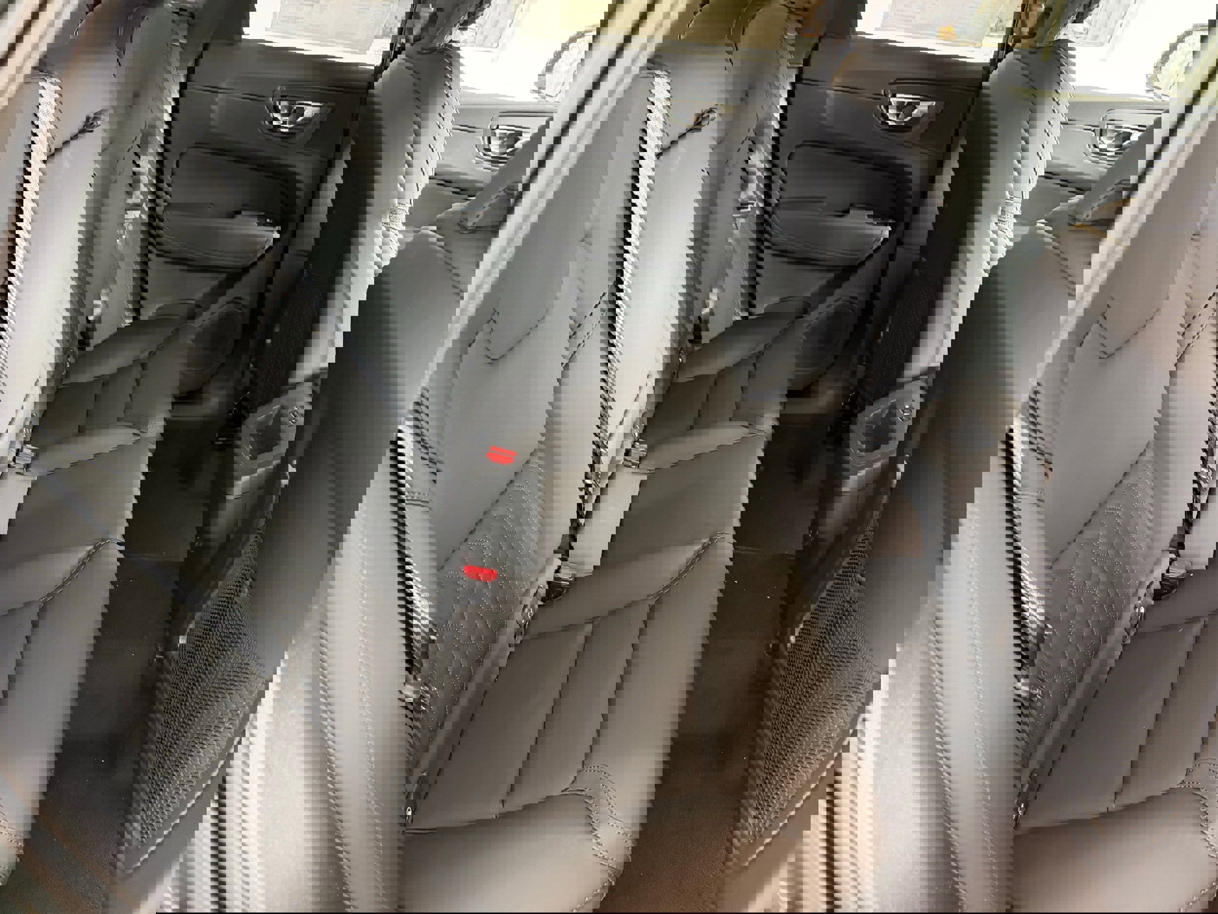 New 2026 Volvo XC60 B5 Plus w/ Protection Package Premier image 21