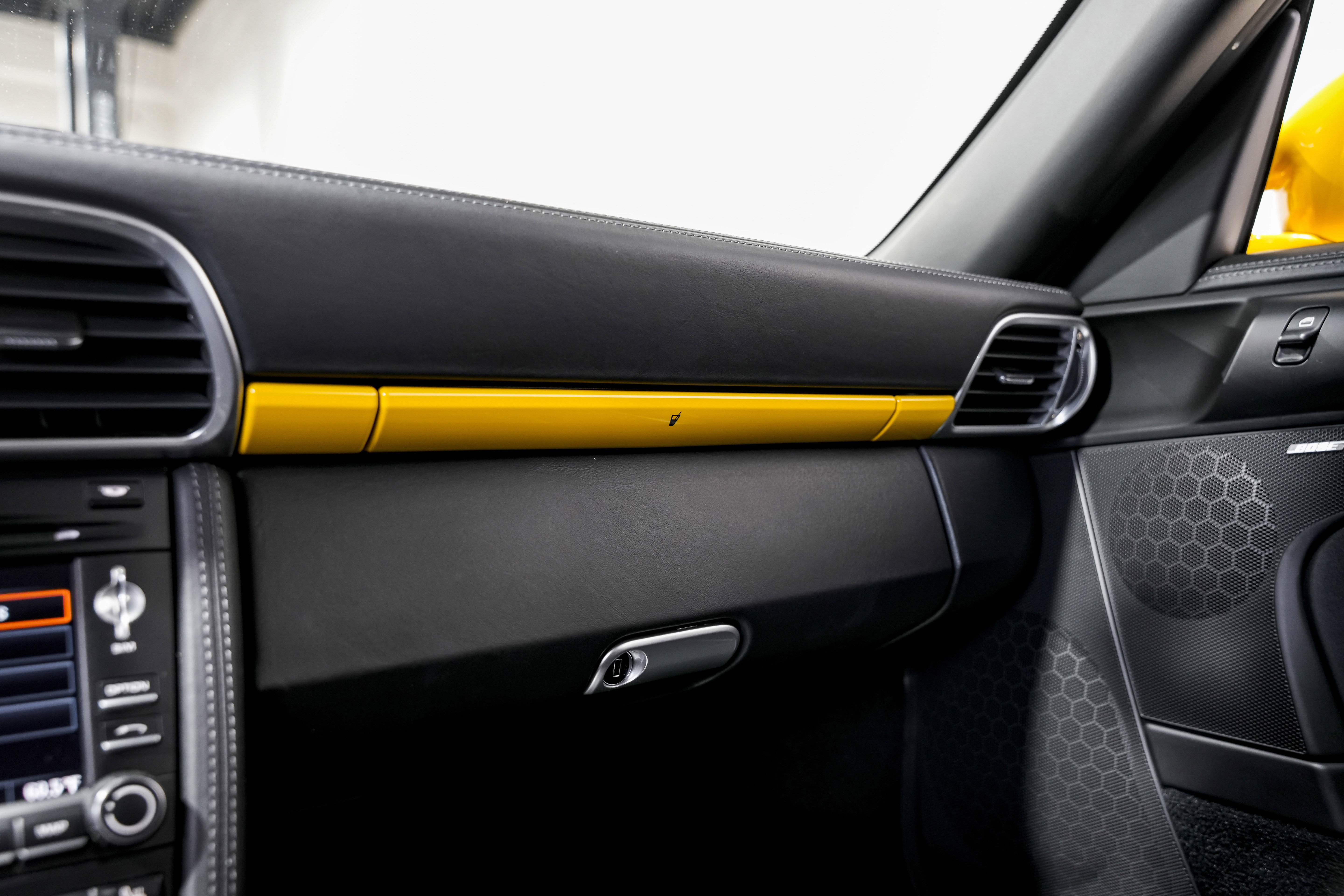 Used 2011 Porsche 911 Carrera GTS image 16