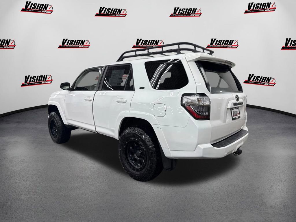 Used 2019 Toyota 4Runner 4WD image 7