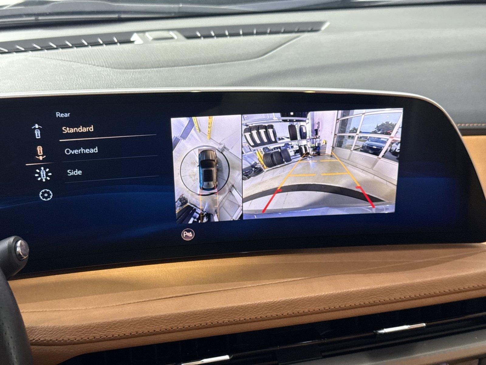Used 2025 Cadillac XT4 Sport AWD/4WD image 20