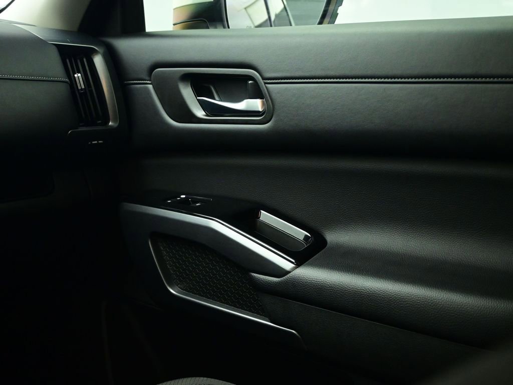 Used 2024 Nissan Pathfinder SL image 46