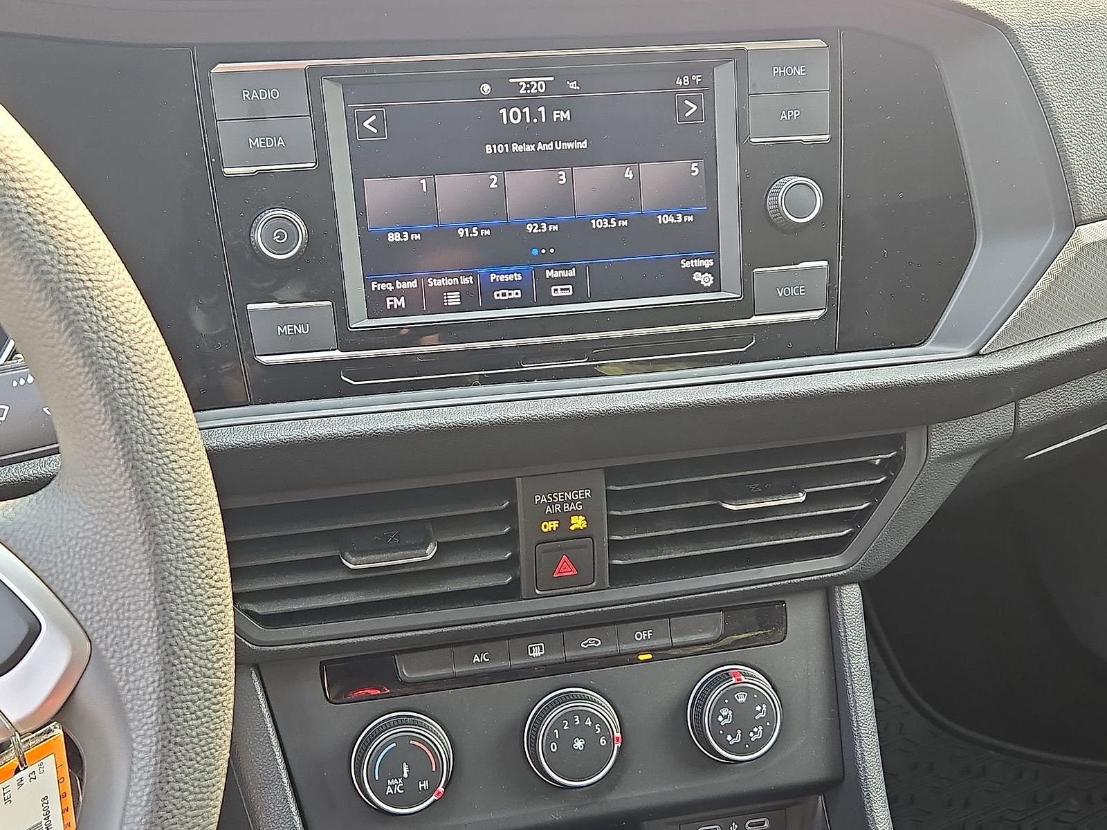 Used 2023 Volkswagen Jetta S image 20