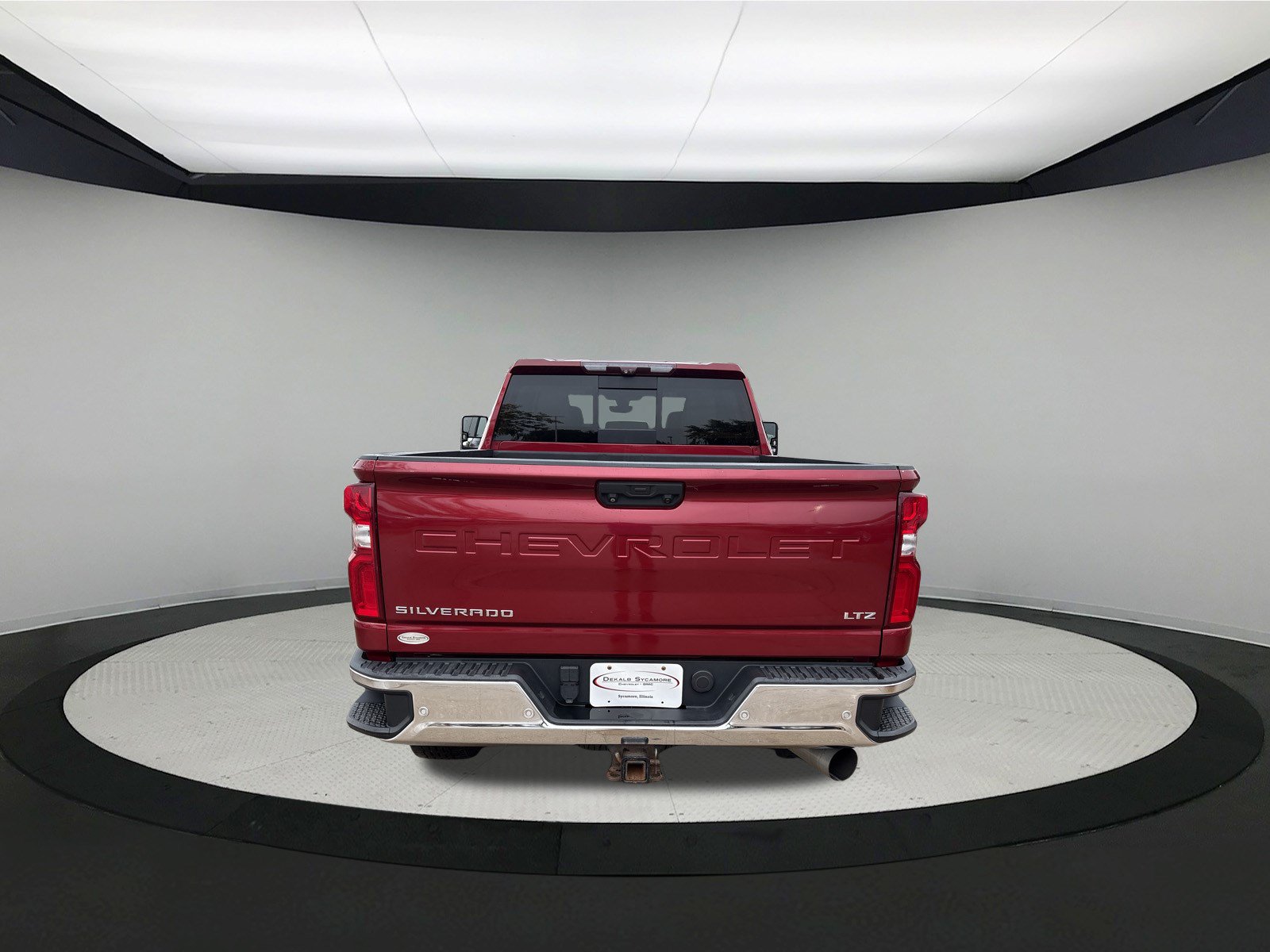 Used 2020 Chevrolet Silverado 2500 LTZ w/ LTZ Premium Package AWD/4WD image 6