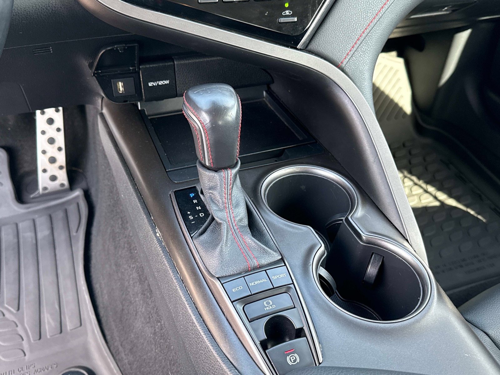 Used 2021 Toyota Camry TRD w/ TRD Package w/JBL Audio FWD image 24