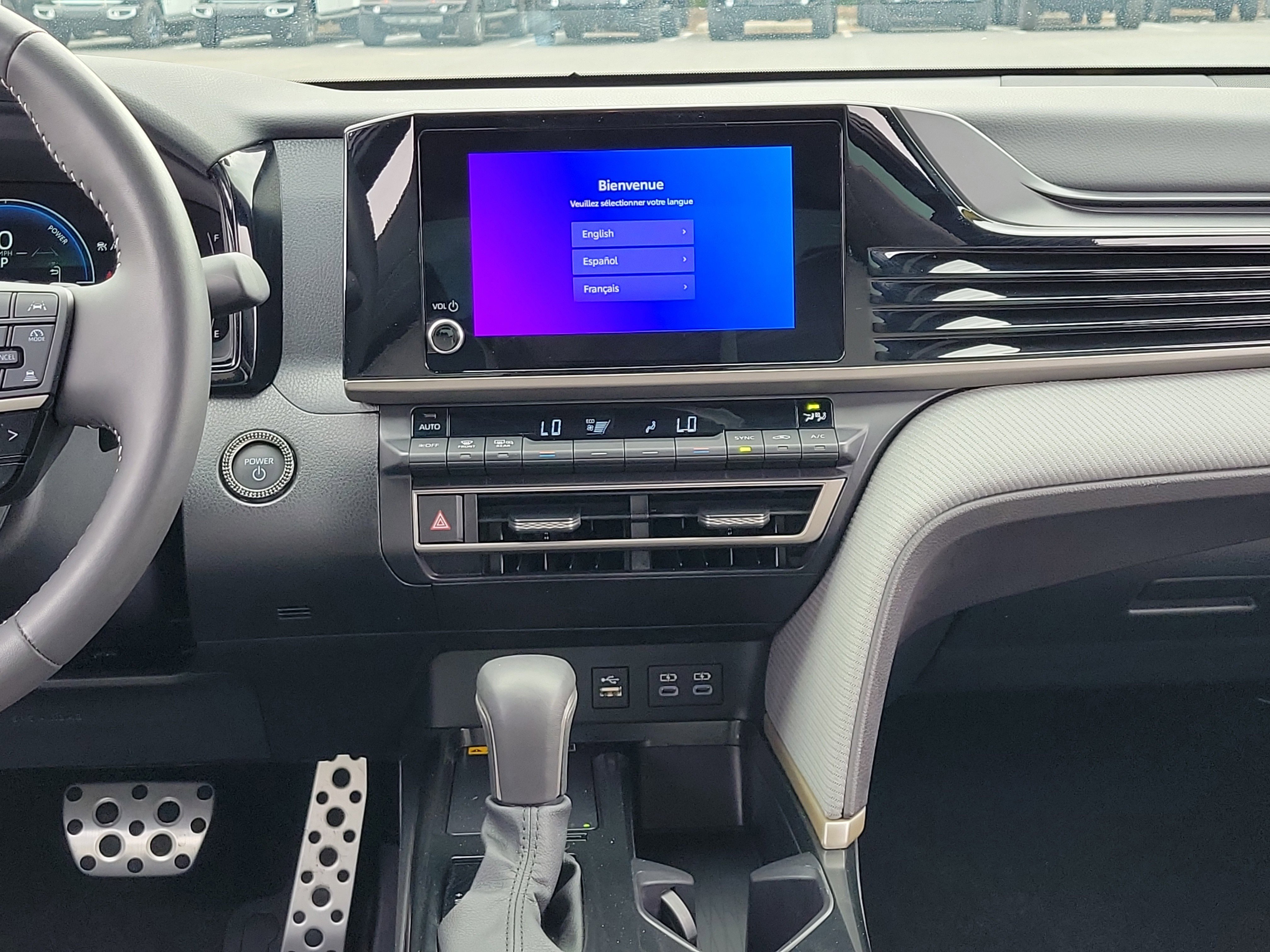 Certified 2025 Toyota Camry SE FWD image 19