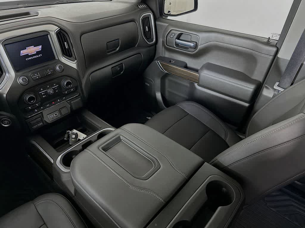 Used 2022 Chevrolet Silverado 1500 RST AWD/4WD image 11