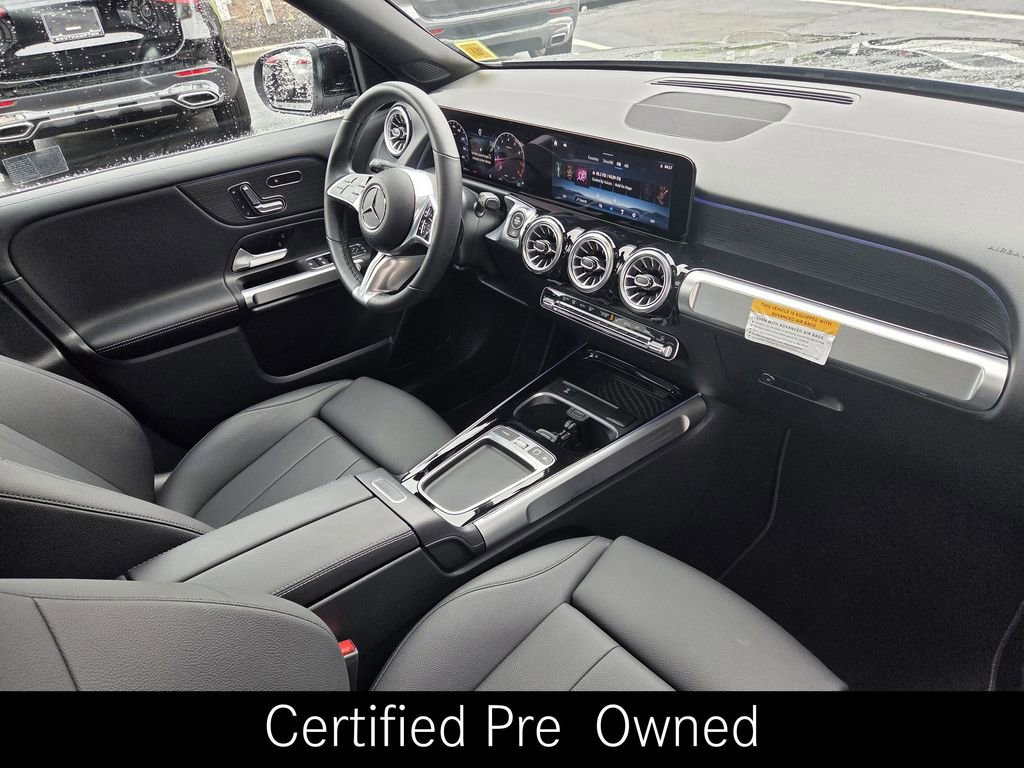 Used 2026 Mercedes-Benz GLB 250 4MATIC image 32