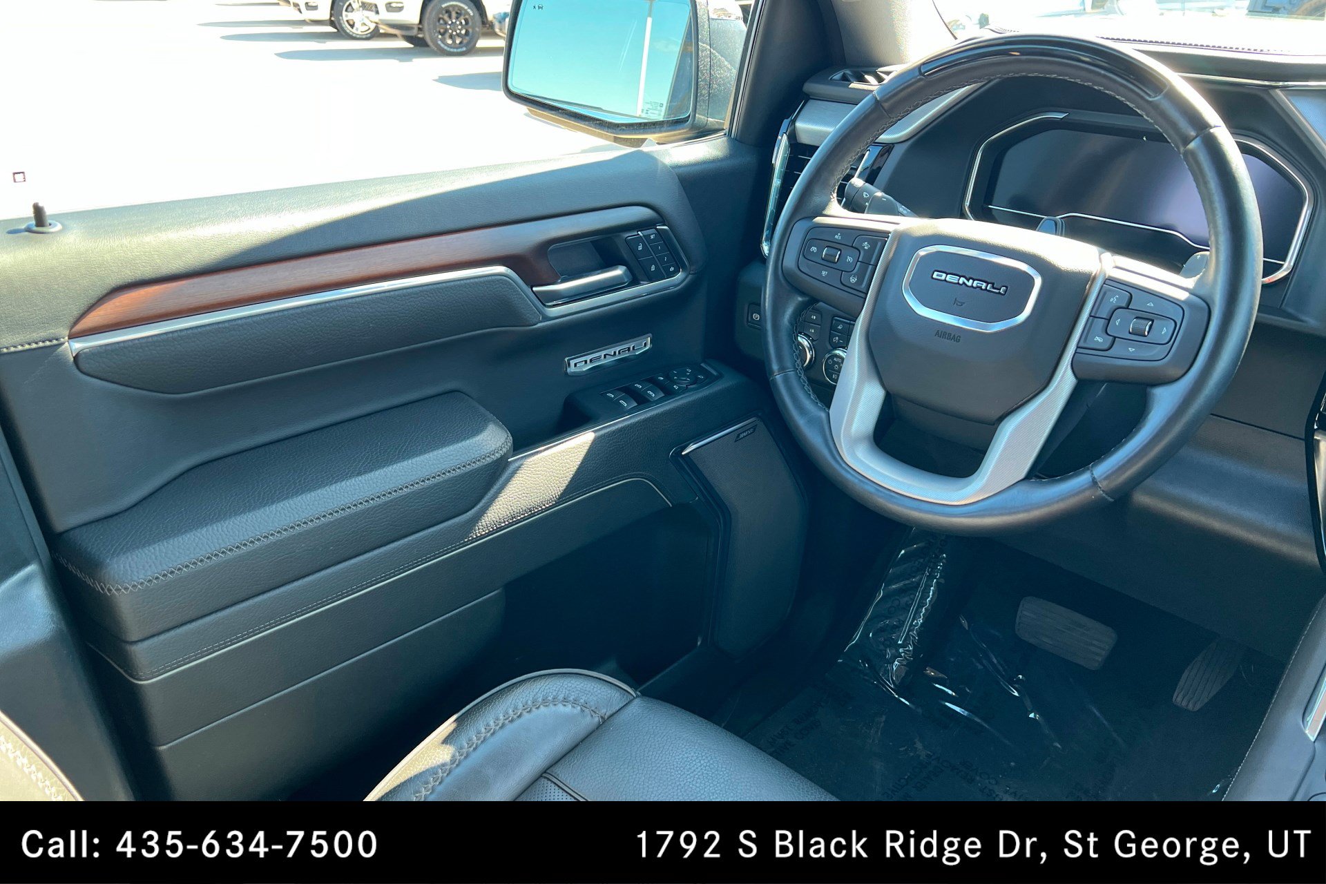 Used 2025 GMC Sierra 1500 Denali AWD/4WD image 11