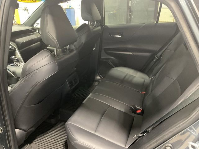 Used 2022 Toyota Venza XLE image 18